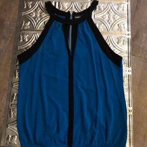 Bebe woman’s sleeveless top